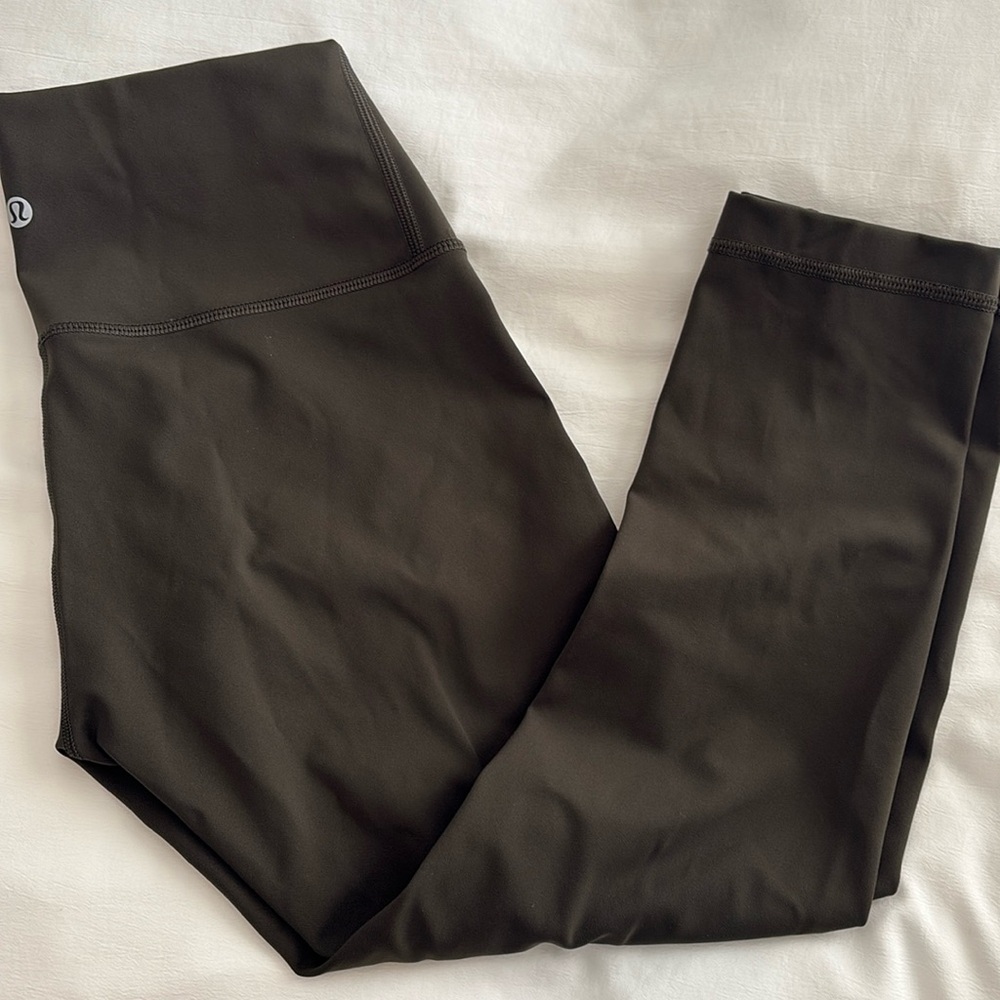 Lululemon align capri size 0 in olive green